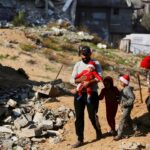 NAŽIVO: Zvuk izraelských bômb, hukot dronov prehlušuje Vianoce v Gaze | Správy o konflikte medzi Izraelom a Palestínou