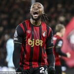 Najhľadanejší muž Premier League Antoine Semenyo rozhoduje o budúcom klube DNES, záujem prejavili Man City, Liverpool a Man United