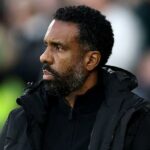 Šéf Celticu Wilfried Nancy sa pozerá na porážku škótskej Premiership na ihrisku Dundee United 17. decembra