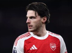 Najnovšie z Arsenalu: Zmluva Bukayo Saka sa „aktualizuje“, keď sa objaví záujem manažéra Man Utd o prestup Declan Rice