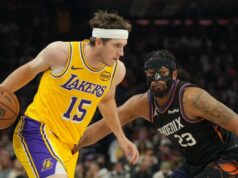 Návrat Austina Reavesa nemôže zachrániť Lakers pred prehrou so Suns Návrat Austina Reavesa nemôže zachrániť Lakers pred prehrou so Suns