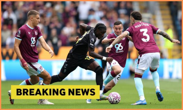 Nemecké kluby hľadajú útočníka Sunderlandu Elienzera Mayendu Nemecké kluby hľadajú útočníka Sunderlandu Elienzera Mayendu