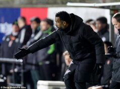 Neohrozený šéf Celticu Wilfried Nancy spochybňuje mentalitu svojich hráčov… a obviňuje ich, že prehrali príliš veľa lacných gólov z rozohrávok Wilfried Nancy sa snaží dostať svoje posolstvo medzi hráčov počas porážky 2:1 v Tannadiciach