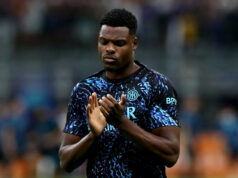 Správa – Inter Miláno podpíše výmenu Denzela Dumfriesa v januári, iba ak sa naskytne príležitosť Nervózne čakanie, keďže Inter Miláno očakáva hodnotenie zranení pre Star Defender; Núdzová alternatíva plánovaná