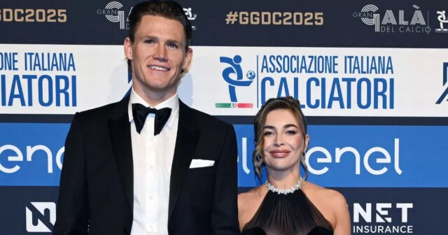 Scott McTominay z Neapola a Cam Reading počas Gran Gala' Del Calcio Aic 2025 