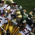 Nezabíjajte najlepšiu tradíciu univerzitného futbalu. Udržujte USC vs. Notre Dame.