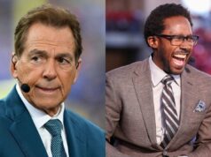 Nick Saban používa slová Caleba Downsa, aby zatlieskal pri fotke Desmonda Howarda „Big Ten running college football“ logo pochodového šialenstva