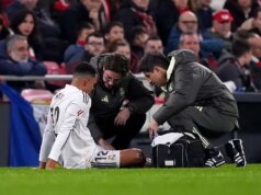 „Nie je to dobré“ – Alarmujúce zranenia sa objavujú na hviezdach Realu Madrid Alexander-Arnold a Camavinga "Nie je to dobré" - Alarmujúce zranenia sa objavujú na hviezdach Realu Madrid Alexander-Arnold a Camavinga