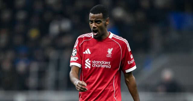 Alexander Isak kričí počas zápasu Ligy majstrov za Liverpool