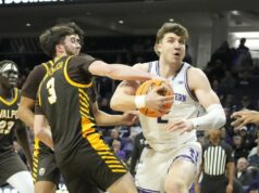 Northwestern uzatvára nekonferenčnú hru proti otravnému Howardovi Basketbal NCAA: Valparaiso na severozápade