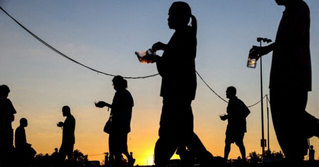 Nové strety v Kambodži a Thajsku vedú prvé rozhovory o Nové strety v Kambodži a Thajsku vedú prvé rozhovory o ukončení posledného násilia | Správy o konflikte