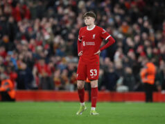 Novinár: Stredopoliar Liverpoolu sa chystá odísť v januári Novinár: Stredopoliar Liverpoolu sa chystá odísť v januári