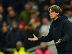 Novinky z tímu Tottenham a predpokladaná zostava pre zápas s Newcastlom United, ktorý musí vyhrať Šéf Tottenhamu Thomas Frank