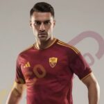 🤩 Nový odznak Rómov, zlaté súpravy Inter-Juve, návrat do Milána: 26/27 tričiek 👕