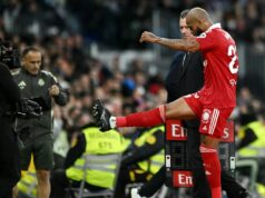 Obranca Sevilly zasiahol dlhým zákazom činnosti po červenej karte Realu Madrid Obranca Sevilly zasiahol dlhým zákazom činnosti po červenej karte Realu Madrid