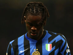 Obrancovi Interu Miláno a Nemecka chýba sebadôvera po ďalšej kľúčovej chybe pri prehre Supercoppa s Bolognou Obrancovi Interu Miláno a Nemecka chýba sebadôvera po ďalšej kľúčovej chybe pri prehre Supercoppa s Bolognou