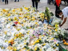 Obyvatelia Hongkongu žiadajú odpovede po smrteľnom požiari bytu | Newsfeed Obyvatelia Hongkongu žiadajú odpovede po smrteľnom požiari bytu | Newsfeed