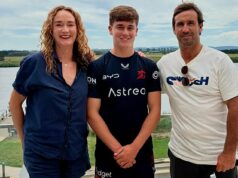 Odhalené: Potešujúci dôvod pre VEĽMI zriedkavé stretnutie legendy futbalistov Andrewa Johnsa so svojou bývalou manželkou Rugby league Immortal Andrew Johns sa opäť stretol s bývalou manželkou Cathrine Mahoneyovou po tom, čo ich syn Louis podpísal zmluvu o vývoji so Sydney Roosters