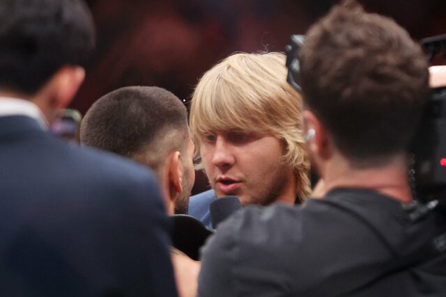 Paddy Pimblett reaguje na milé slová Ilia Topuria: „Stále ho Paddy Pimblett (vpravo) v júni v súboji s Ilia Topuria (Getty Images)