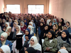 Palestínski študenti sa vracajú do triedy na univerzite v Gaze | Gaza Palestínski študenti sa vracajú do triedy na univerzite v Gaze | Gaza