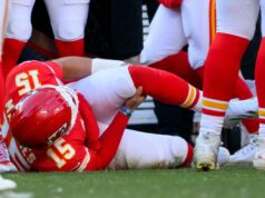 Patrick Mahomes utrpel zranenie kolena v zápase Chiefs proti Chargers | Správy o americkom futbale Patrick Mahomes utrpel zranenie kolena v zápase Chiefs proti Chargers | Správy o americkom futbale