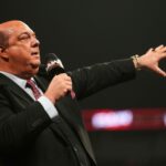 Paul Heyman odhaliť hviezdu NXT ako ďalšieho záhadného útočníka po Austin Theory? Skúmanie možnosti