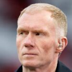 Paul Scholes pracujúci ako učenec
