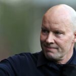 Pedersen je „hrdý“, keď sa sovy zhromažďujú, aby držali vo forme Hulla