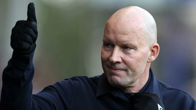 Pedersen je „hrdý“, keď sa sovy zhromažďujú, aby držali vo forme Hulla
