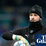 Pep Guardiola začlení „otcovskú postavu“ do výrazne zmeneného tímu Manchestru City | Manchester City