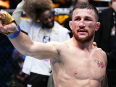 Petr Yan: „Tá JACUZZ I TRILOGY“ Snímky obrazovky s láskavým dovolením: @MerabDvalishvili na X