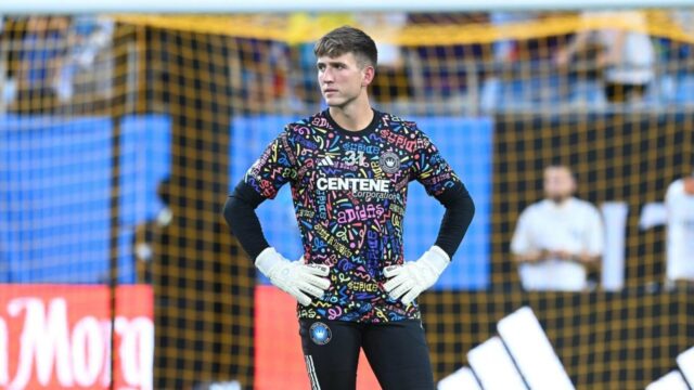 Philadelphia podpísala novú zmluvu s GK Georgeom Marksom
