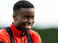 Po neúspešnom prestupe sa objavila teória zmluvy o prestupe Liverpoolu – „Nečudoval by som sa“ Marc Guehi sa zahrieva