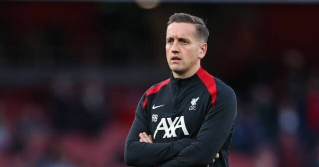 Po zverejnení vyhlásenia opúšťa klubový tréner Liverpoolu | Futbal | Šport
