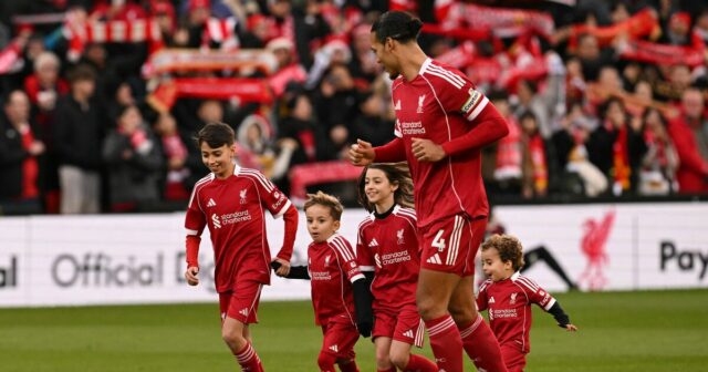 Pocta Diogo Jota, ktorú urobili Liverpool a Wolves s vdovou a deťmi | Futbal | Šport
