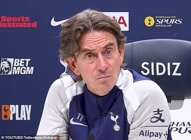 Pod paľbou Thomas Frank rozhorčuje fanúšikov Tottenhamu, keď tvrdí, že Pod paľbou Thomas Frank rozhorčuje fanúšikov Tottenhamu, keď tvrdí, že NEZÍSKALI svoje veľké očakávania - a naznačuje, že nemôžu súťažiť v pohároch... len šesť mesiacov po tom, čo jeden vyhrali!