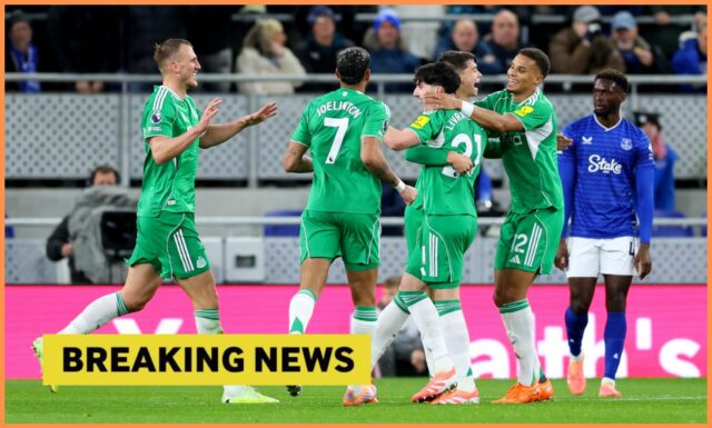 Postoj Newcastlu na výjazde Lewisa Mileyho Postoj Newcastlu na výjazde Lewisa Mileyho