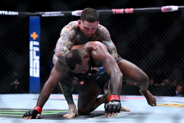 Šampión ťažkej váhy Tom Aspinall sa z niekoľkých dôvodov takmer určite nezúčastní na UFC London (AFP cez Getty Images)