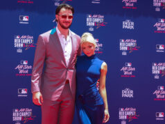 „Povedz otcovi, že som povedal prepáč“ logo pochodového šialenstva