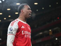 Prečo sa Gabriel posmieval Amadou Onana v tuneli Arsenalu, keď si všimol reakciu zraneného Declana Ricea Gabriel Magalhaes vysvetlil, prečo sa posmieval Amadou Onana s Declanom Riceom a ukázal aj svoje skutočné pocity