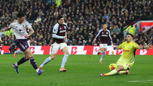 Premier League: Cunha ťahá Man Utd na úroveň po tom, čo Rogers uchvátil Villu
