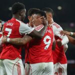 Premier League: Dva vlastné góly ušetrili červenanie Arsenalu, keď porazil Wolverhampton Wanderers 2:1