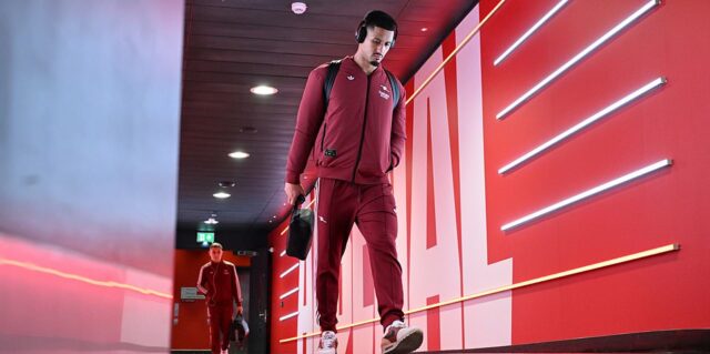 Premier League LIVE: Najnovšie skóre, tímové správy a aktualizácie z zápasov o 15:00 s Liverpoolom vs Wolves a Arsenal vs Brighton
