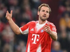 Prestup Harryho Kanea do Tottenhamu, keď sa rozhodnutie o uvoľnení klauzuly Bayernu Mníchov „potvrdilo“ Harry Kane z FC Bayern München reaguje počas fázy MD6 zápasu Ligy majstrov UEFA 2025/26 medzi FC Bayern München a Sporting Clube de Portugal vo Football Arena Mníchov 9. decembra 2025 v Mníchove v Nemecku
