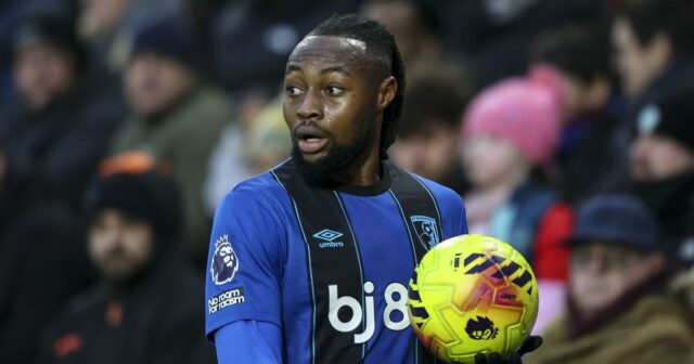 Prestupové správy NAŽIVO: Pravda o Semenyovej sa ukazuje, únos Liverpoolu, krídelník Man Utd 39 miliónov libier | Futbal | Šport
