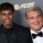 Prezident Barcelony sa stretne so superagentom počas cesty do Dubaja na slávnostné odovzdávanie cien