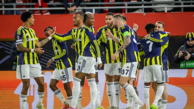 Prezidenta Fenerbahce zadržali pri vyšetrovaní drog v Istanbule po pozitívnom narkotickom teste
