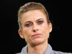 Prísne hviezdne prekvapivé finančné priznanie Karen Carneyovej po úspechu v Anglicku | Futbal | Šport Prísne hviezdne prekvapivé finančné priznanie Karen Carneyovej po úspechu v Anglicku | Futbal | Šport