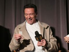 Prvý pohľad na The Death of Robin Hood od Michaela Saronského predstavuje Hugha Jackmana v úplne novom avatare Prvý pohľad na The Death of Robin Hood od Michaela Saronského predstavuje Hugha Jackmana v úplne novom avatare