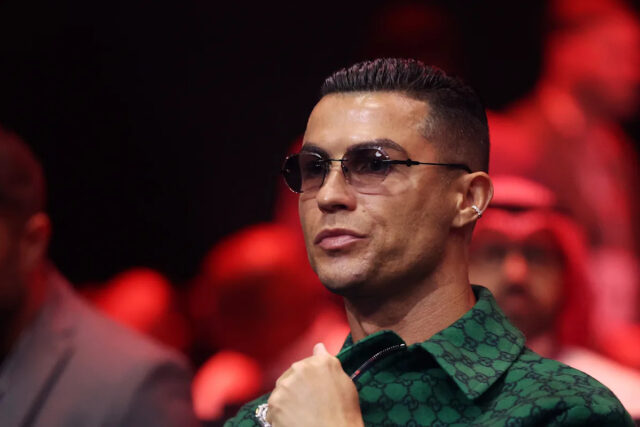 ☕️🥐 Raňajky FC: CR7 mieri na veľkú obrazovku 🎥, priateľstvo Download app from appStore